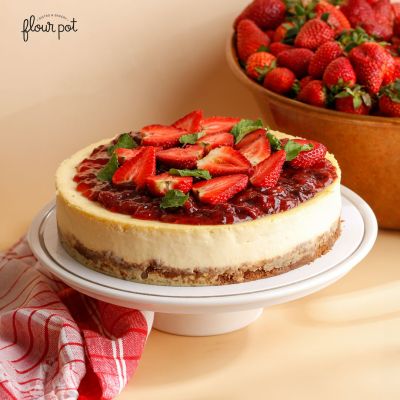 Baked Strawberry Cheesecake